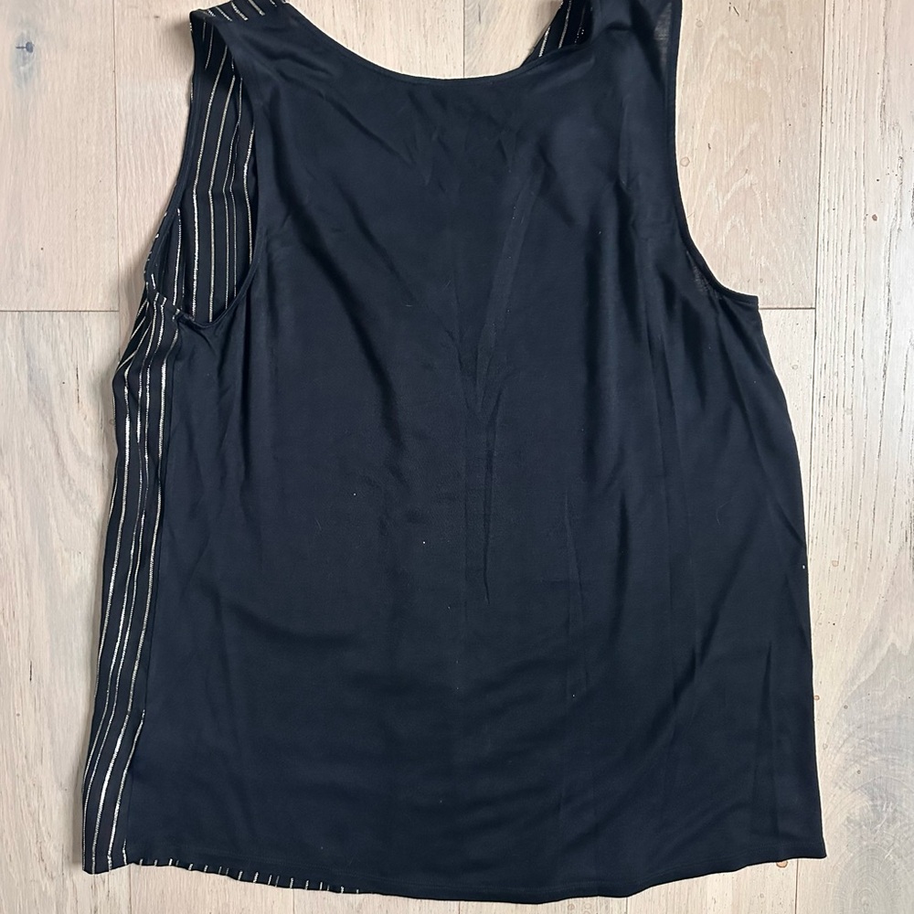 Express Tank Top - Picture 2 of 3